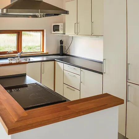 3 Bedroom Cozy In Ulfborg Holiday home *
