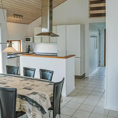 Holiday home 3 Bedroom Cozy In Ulfborg Thorsminde